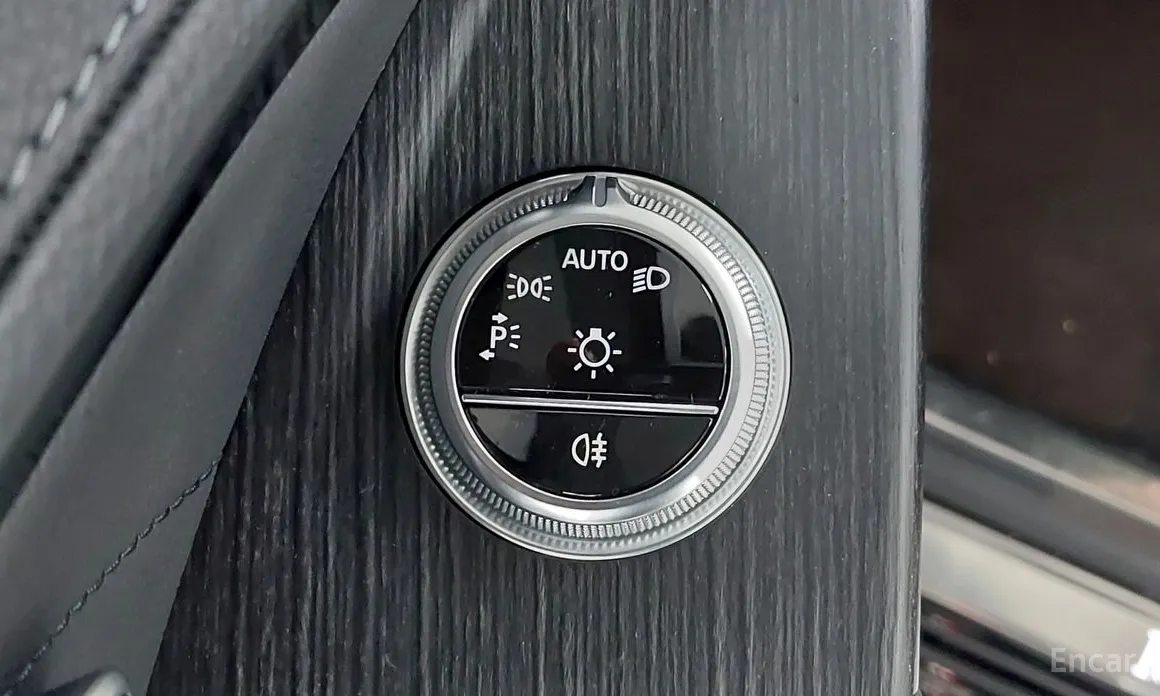 Фото 19 - Mercedes-Benz S-Class