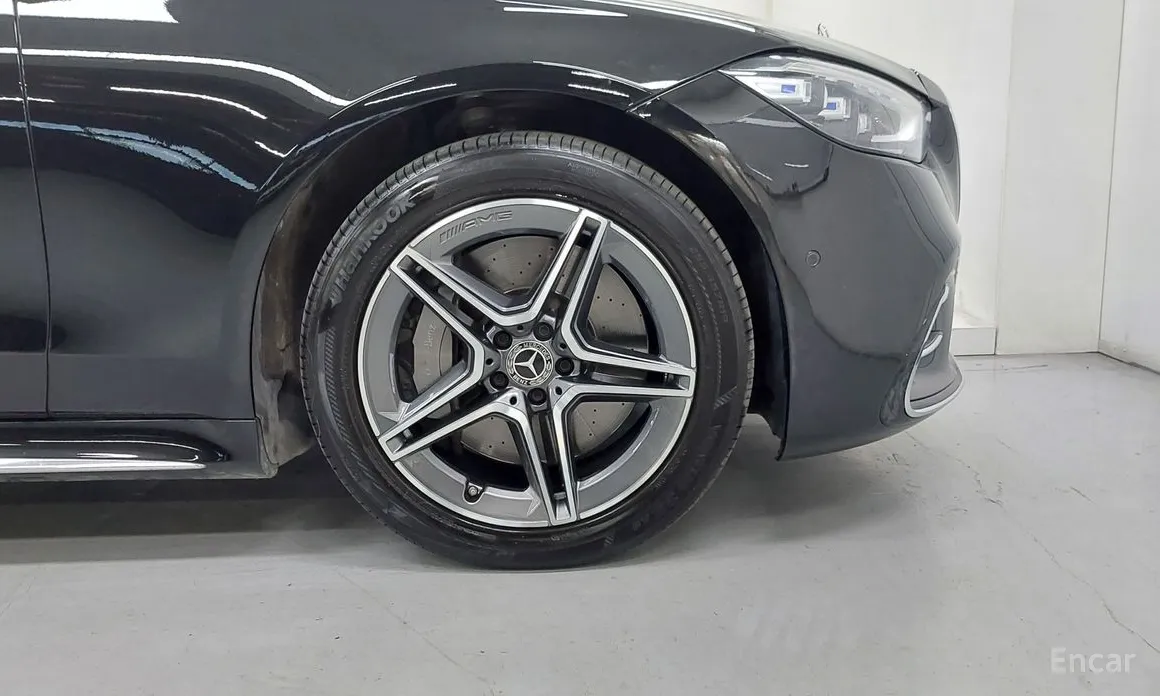 Фото 5 - Mercedes-Benz S-Class