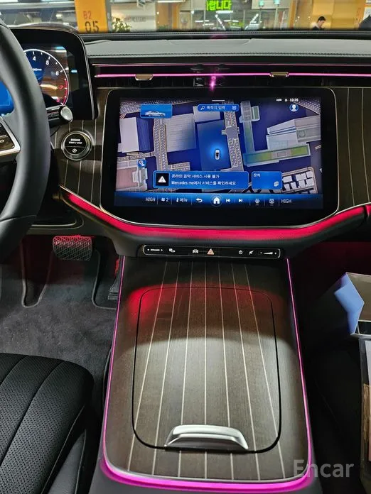 Фото 13 - Mercedes-Benz E-Class