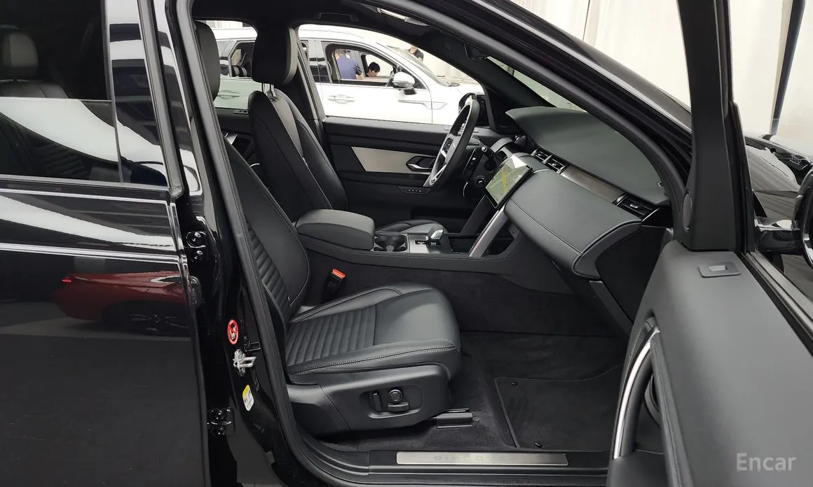 Фото 11 - Land Rover Discovery Sport