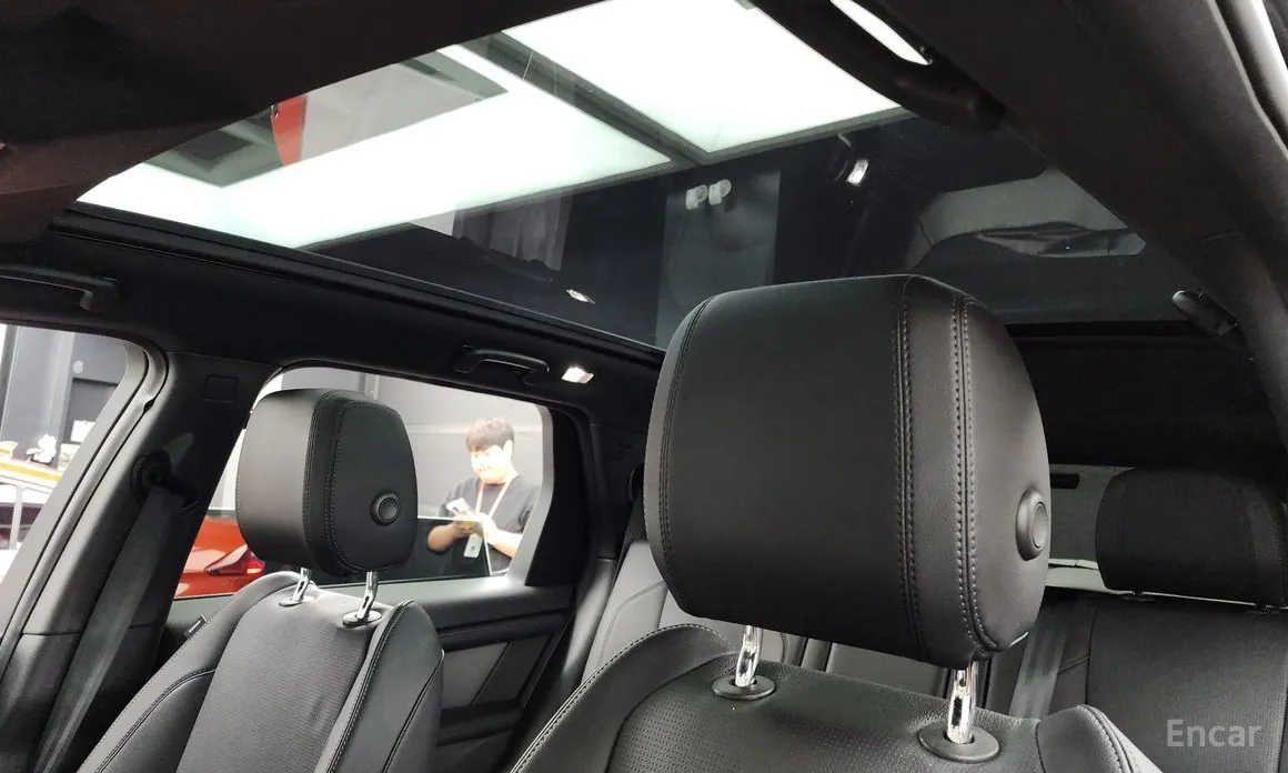 Фото 18 - Land Rover Discovery Sport