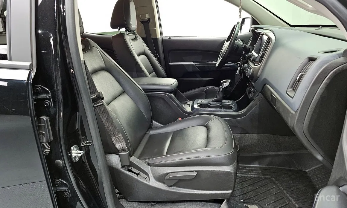 Фото 11 - Chevrolet Colorado