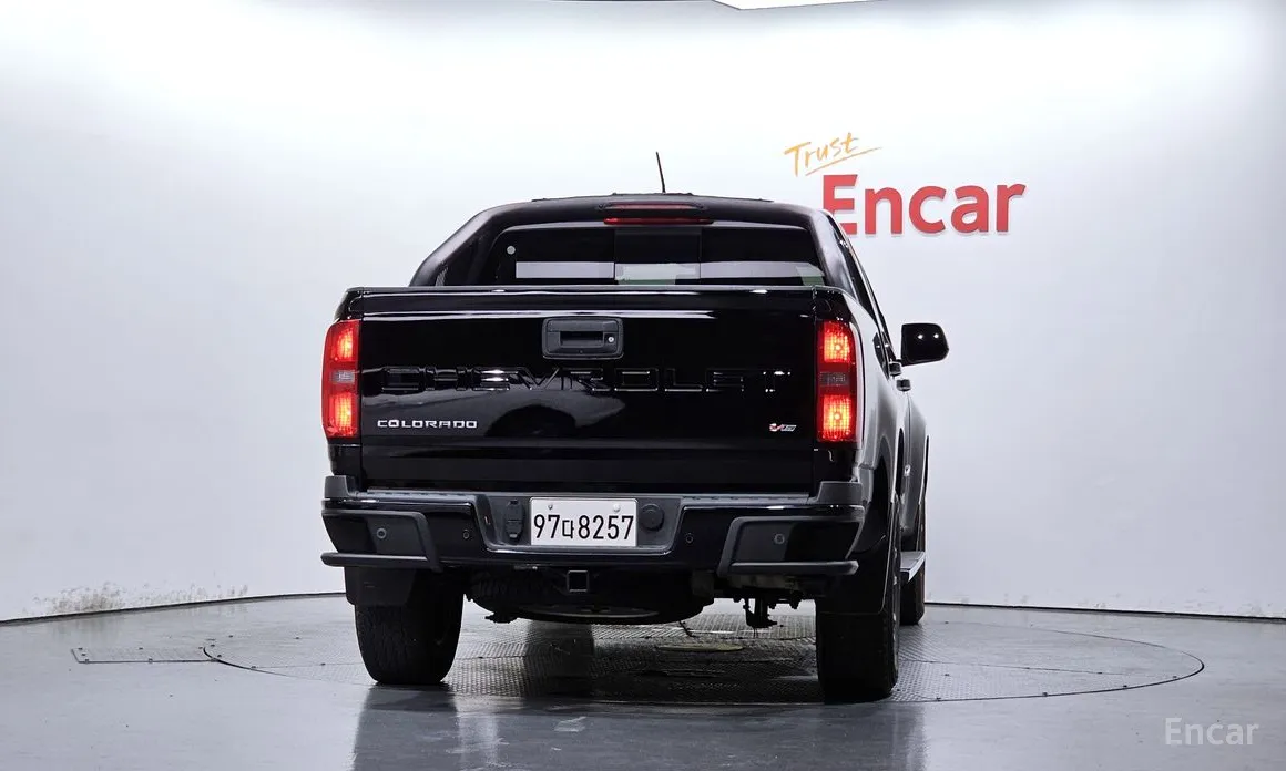 Фото 4 - Chevrolet Colorado