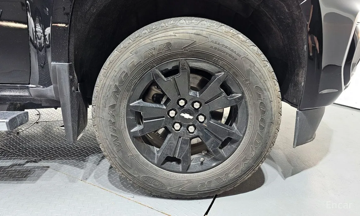 Фото 5 - Chevrolet Colorado