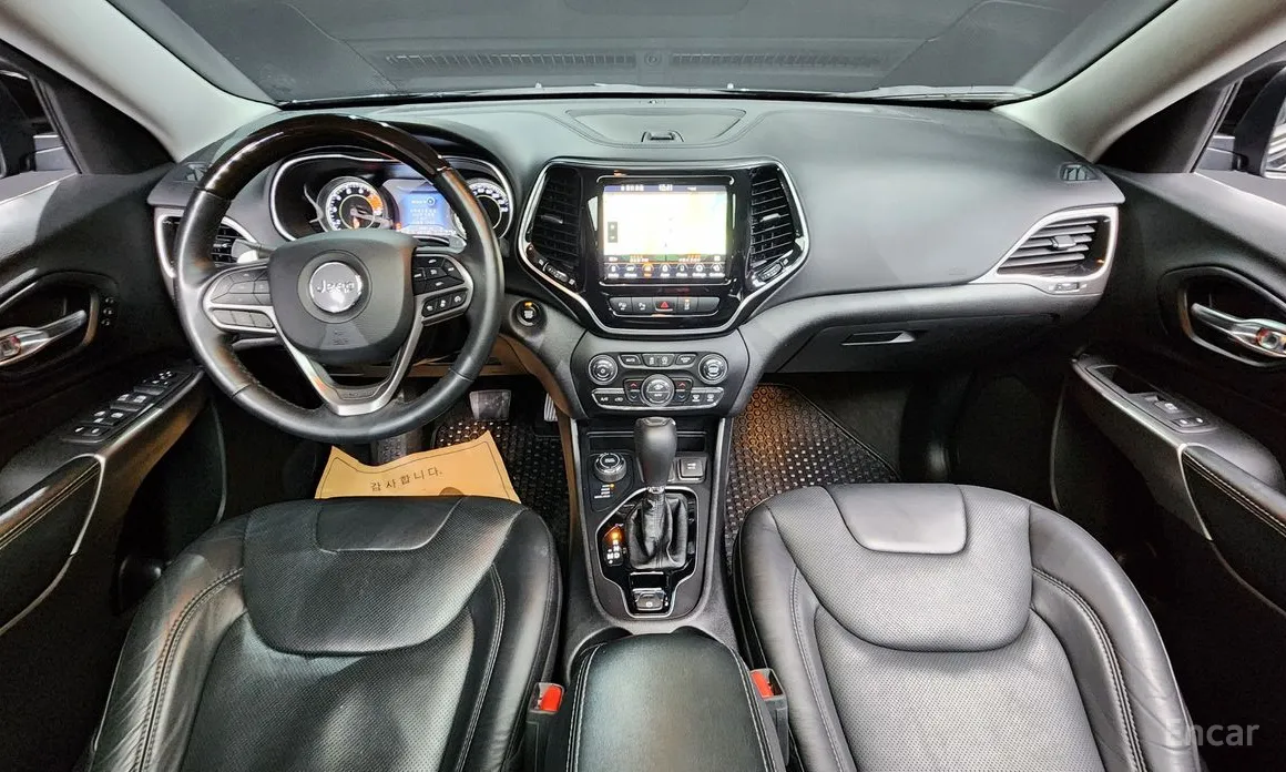 Фото 7 - Jeep Cherokee