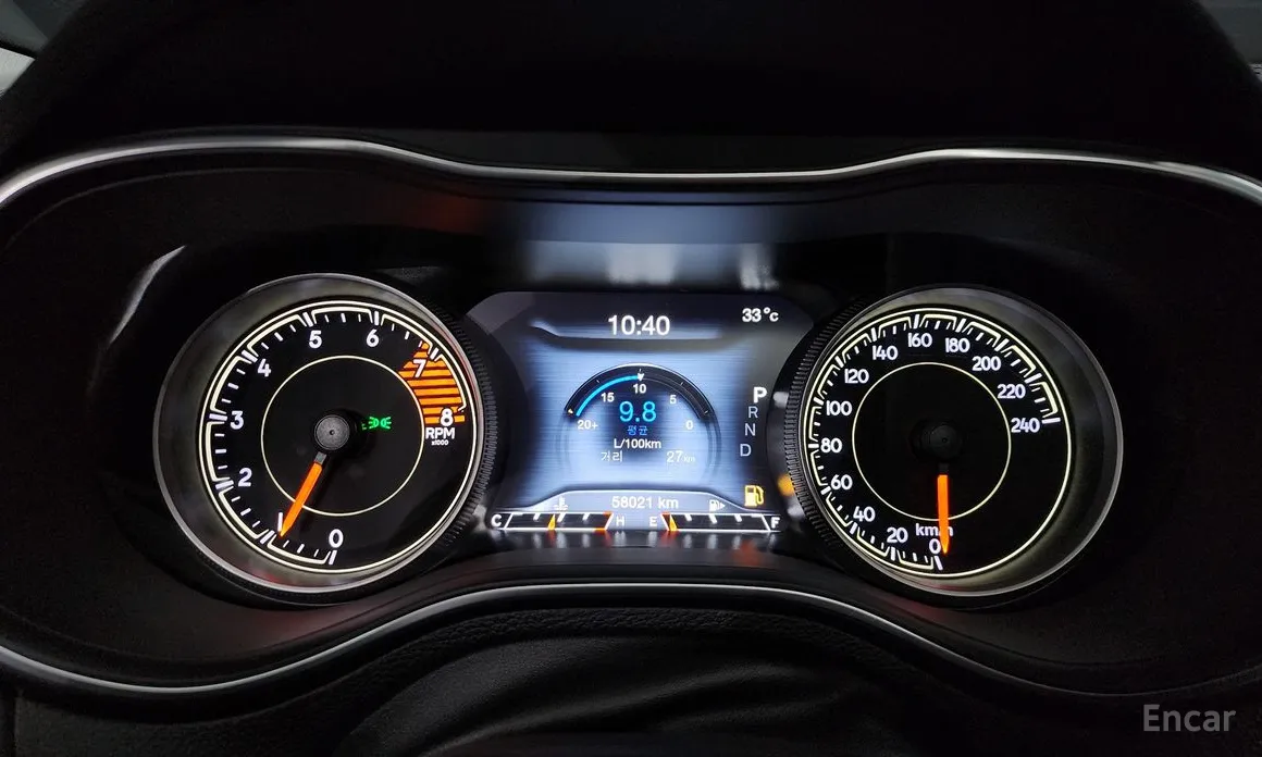 Фото 8 - Jeep Cherokee