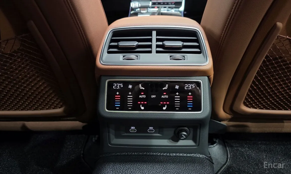 Фото 19 - Audi A6