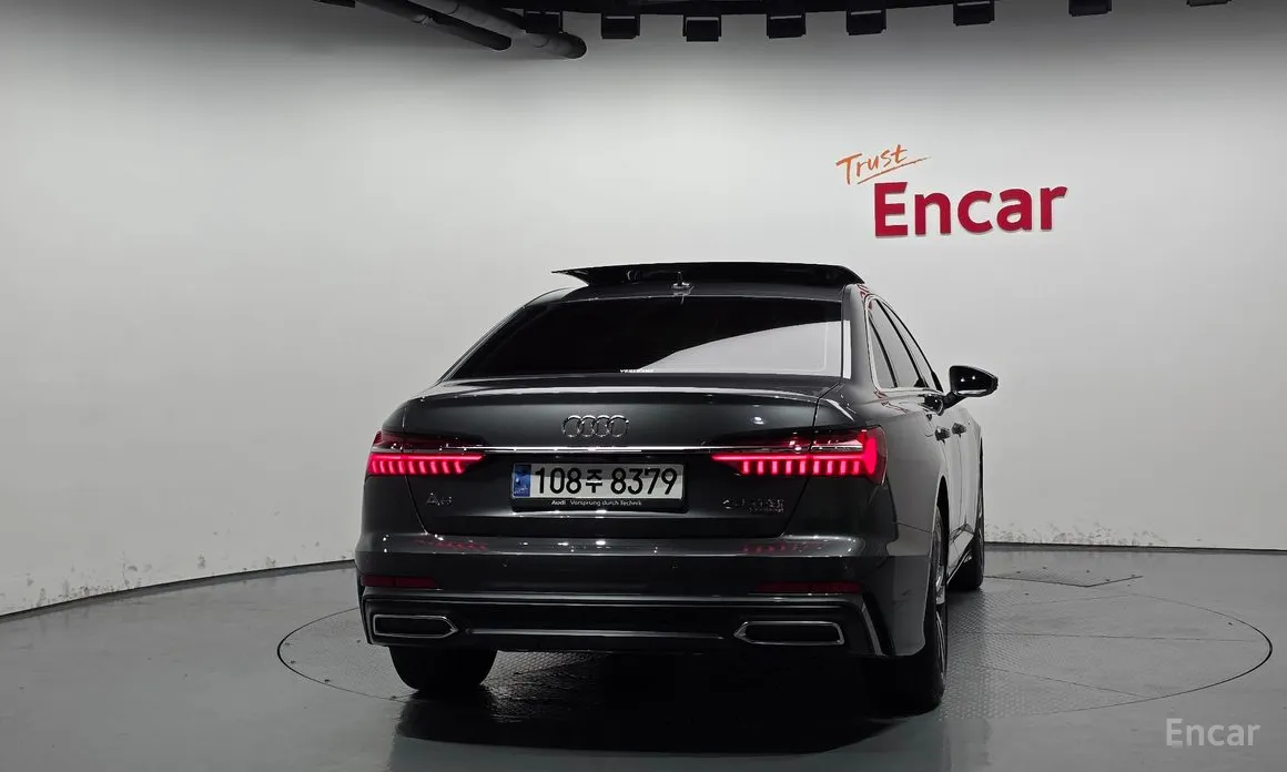 Фото 4 - Audi A6