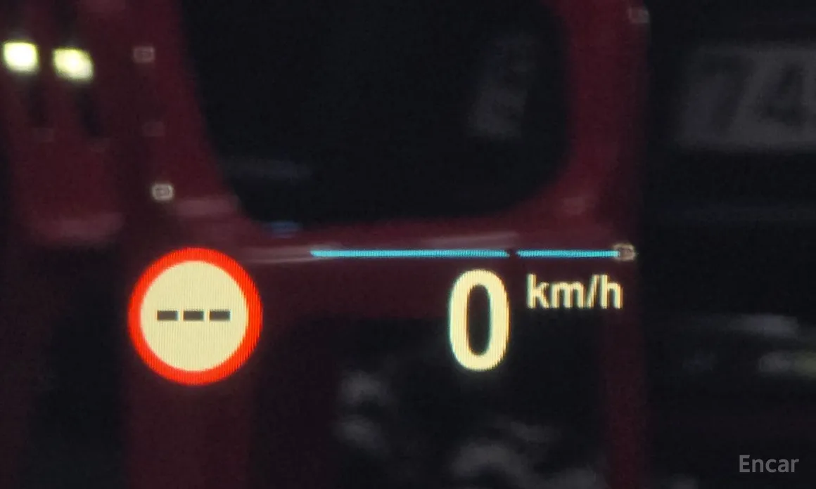 Фото 17 - BMW 7 Series