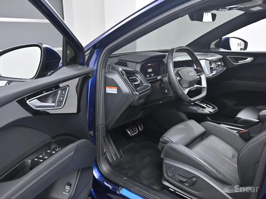 Фото 11 - Audi Q4 e-tron