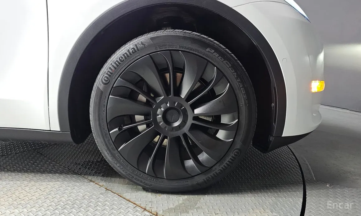 Фото 5 - Tesla Model Y