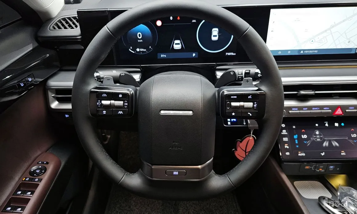 Фото 13 - Hyundai Grandeur