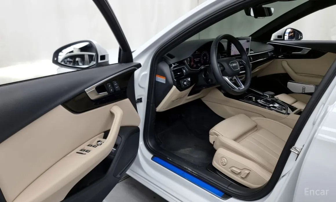 Фото 10 - Audi A4