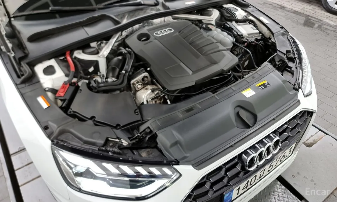 Фото 6 - Audi A4