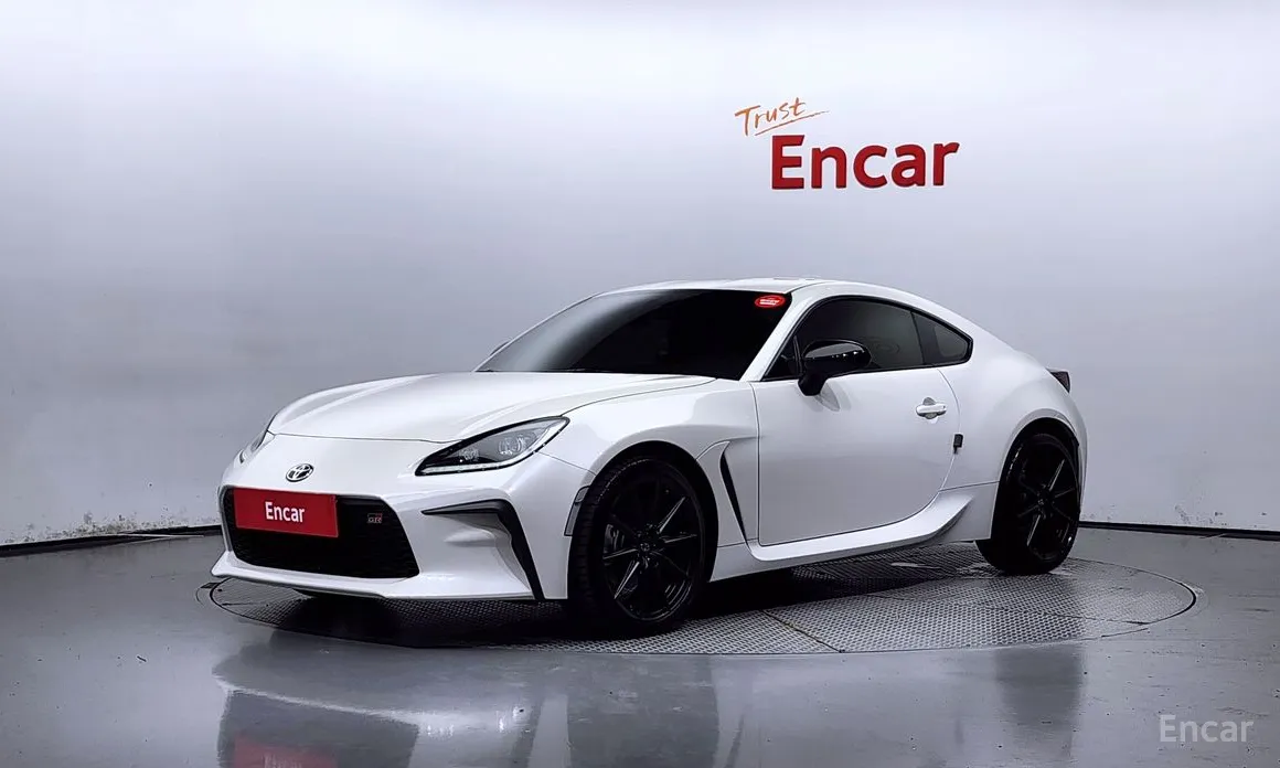 Фото 1 - Toyota 86