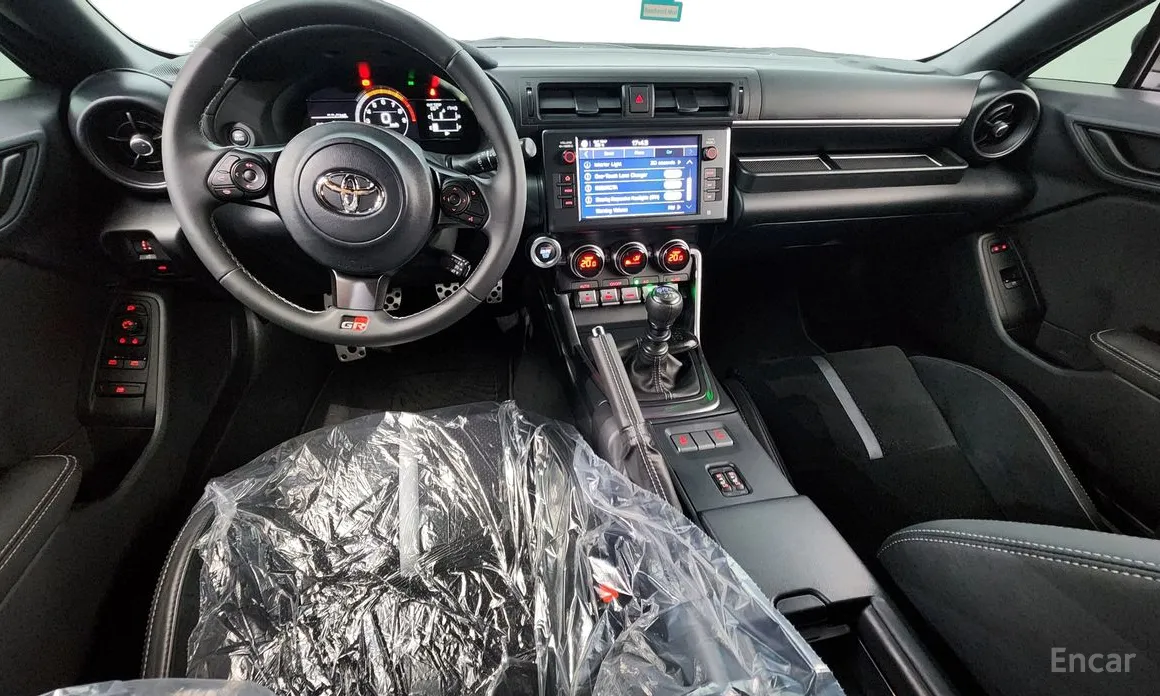 Фото 7 - Toyota 86