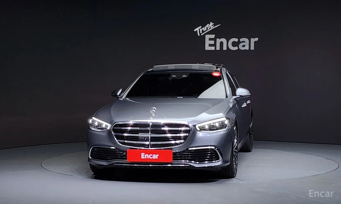 Фото 3 - Mercedes-Benz S-Class