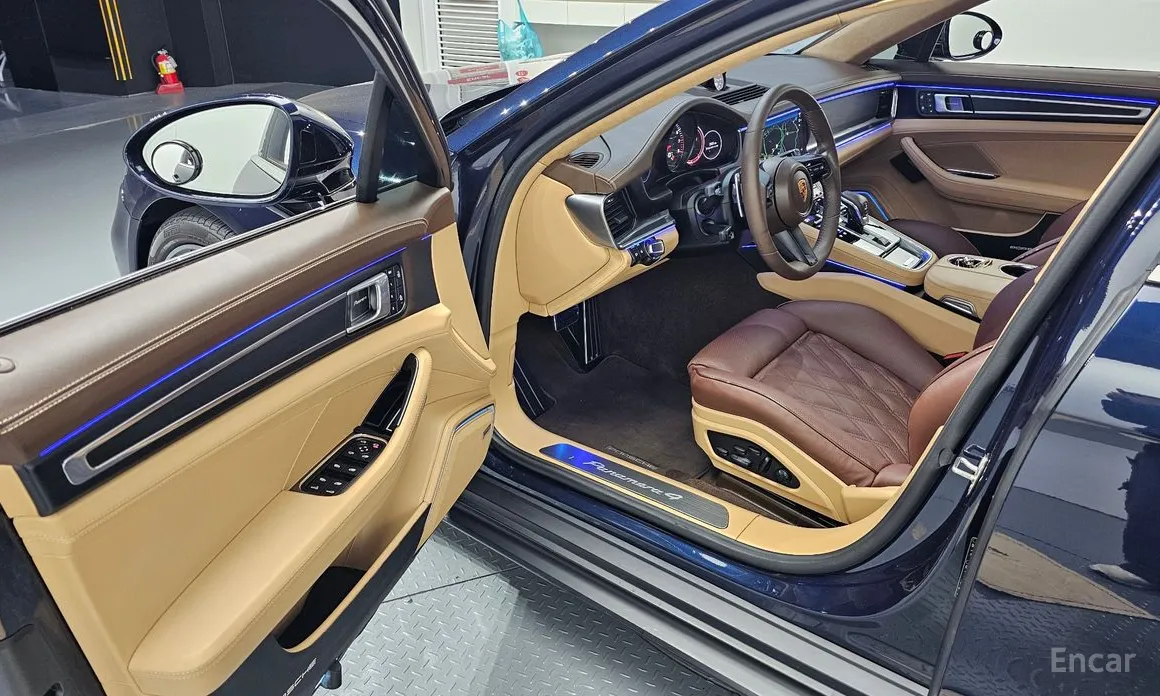 Фото 11 - Porsche Panamera