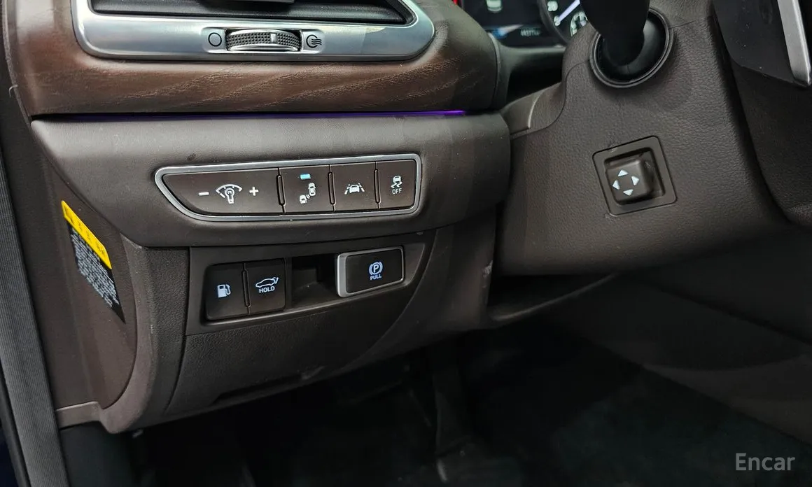 Фото 15 - Genesis G90