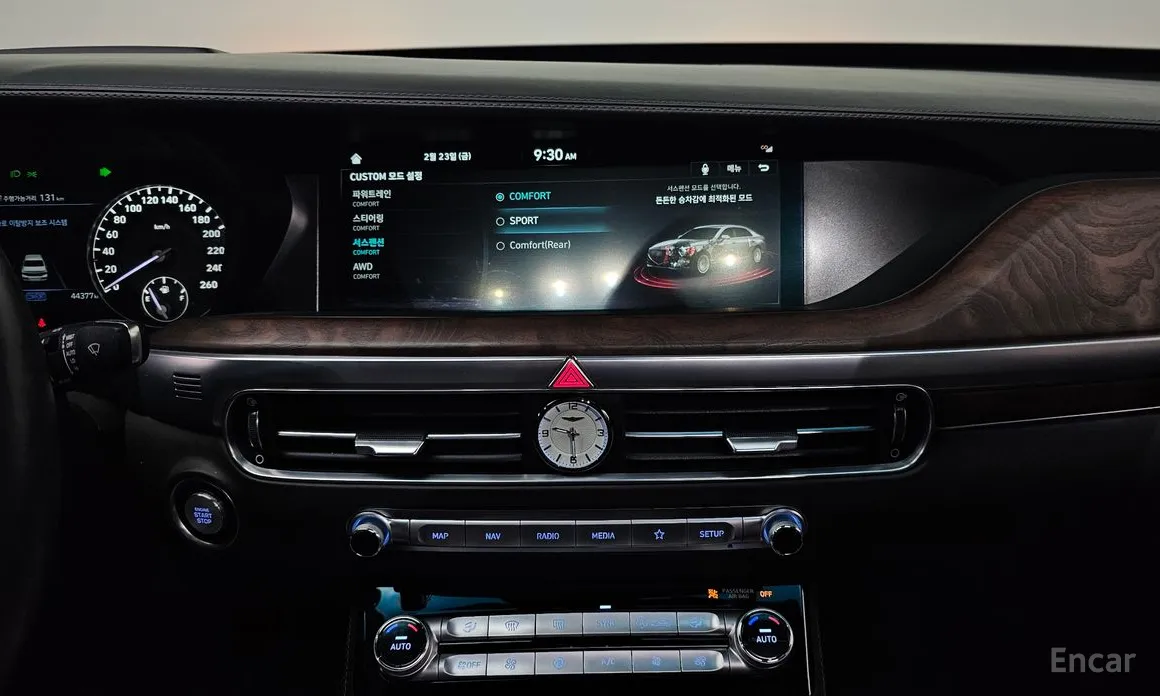 Фото 17 - Genesis G90