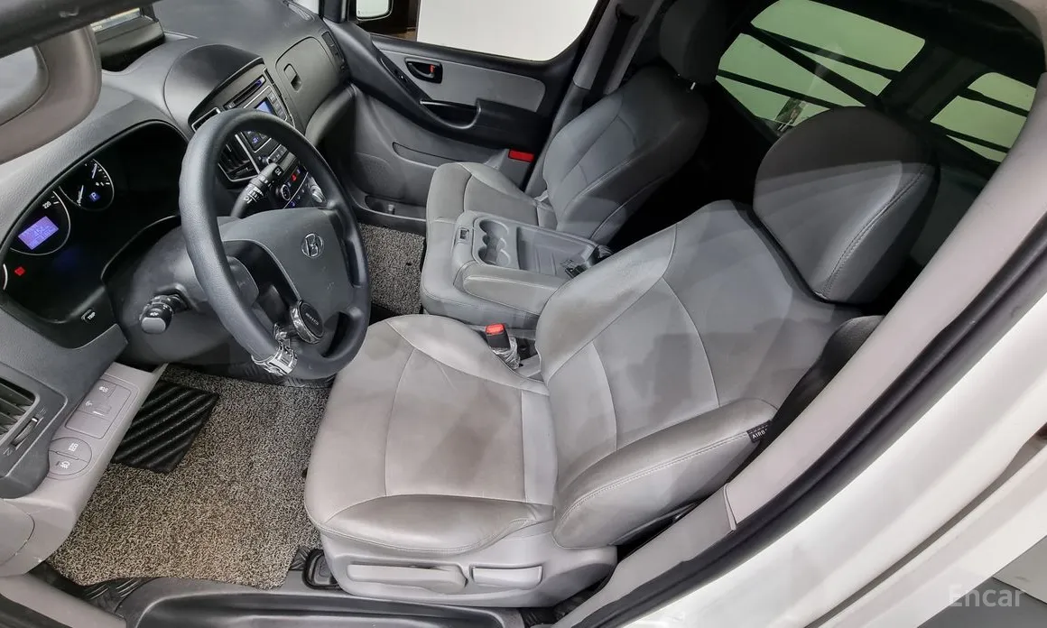 Фото 7 - Hyundai Starex