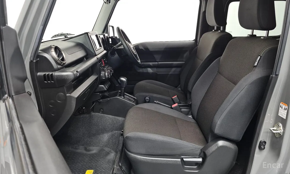 Фото 10 - Suzuki Jimny