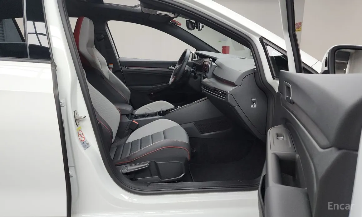 Фото 11 - Volkswagen Golf