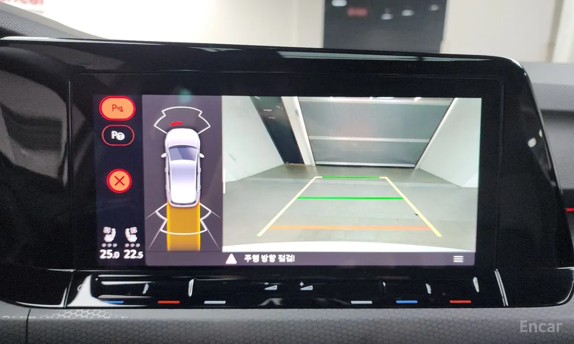 Фото 15 - Volkswagen Golf