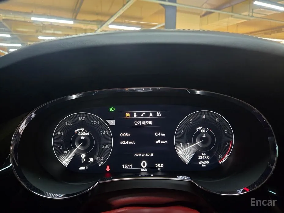 Фото 9 - Bentley Bentayga