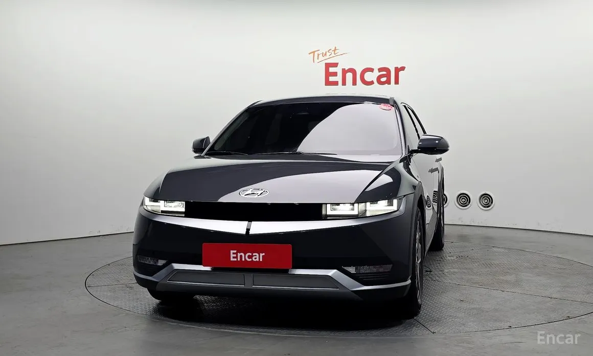 Фото 3 - Hyundai Ioniq 5