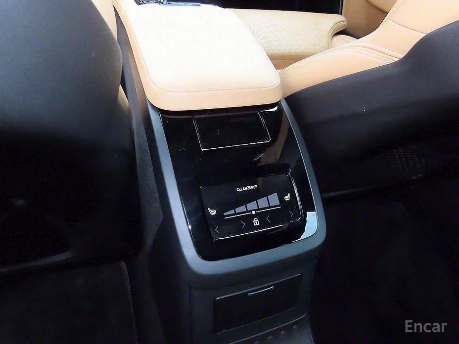 Фото 16 - Volvo S90