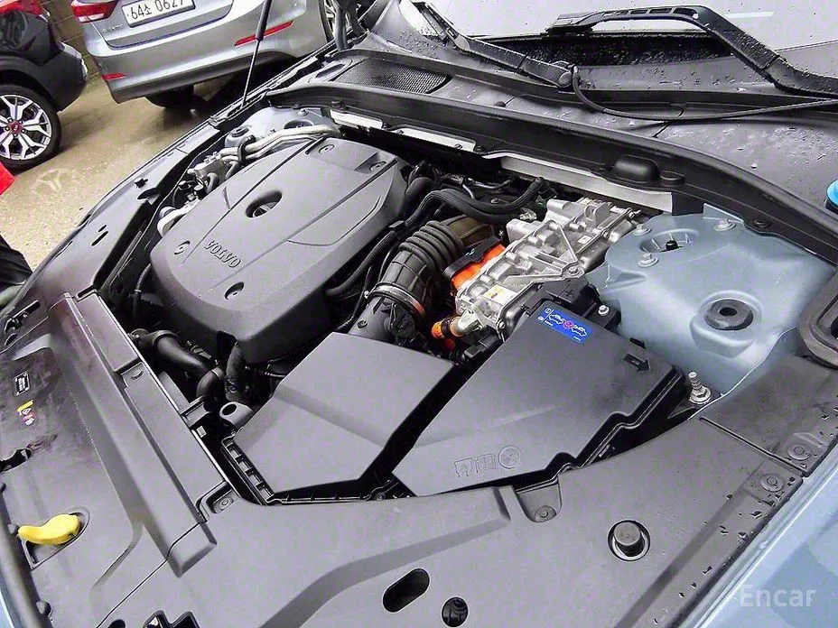 Фото 19 - Volvo S90