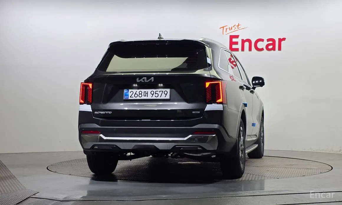 Фото 4 - Kia Sorento