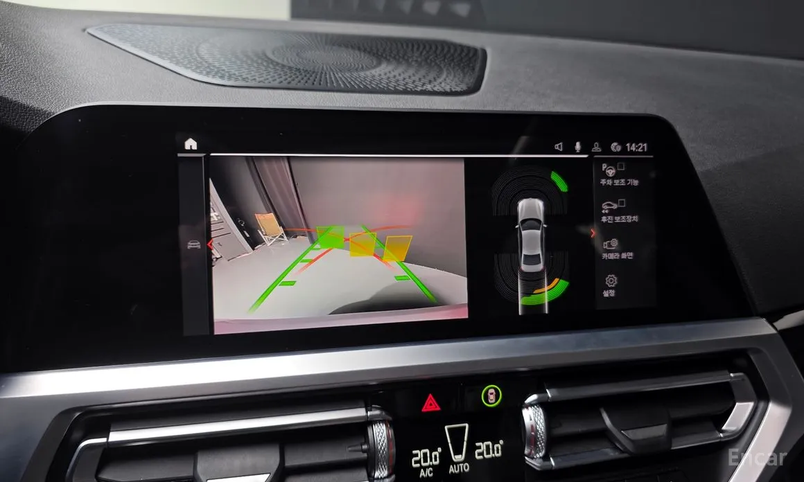 Фото 17 - BMW 3 Series