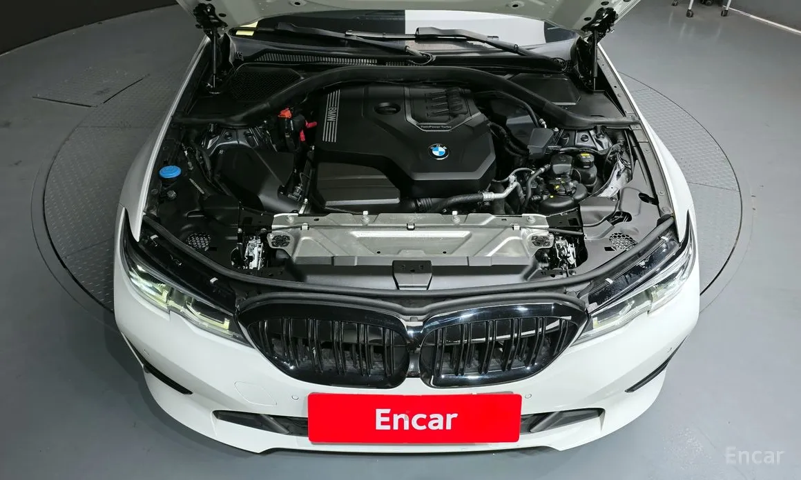 Фото 6 - BMW 3 Series