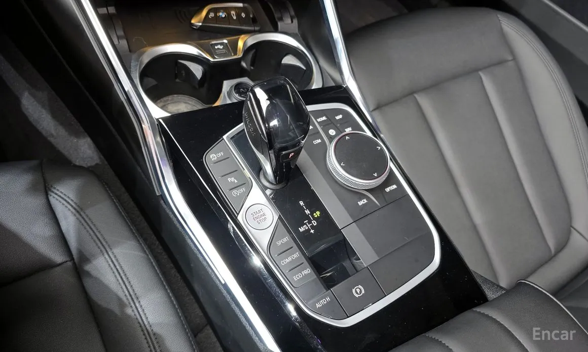 Фото 9 - BMW 3 Series