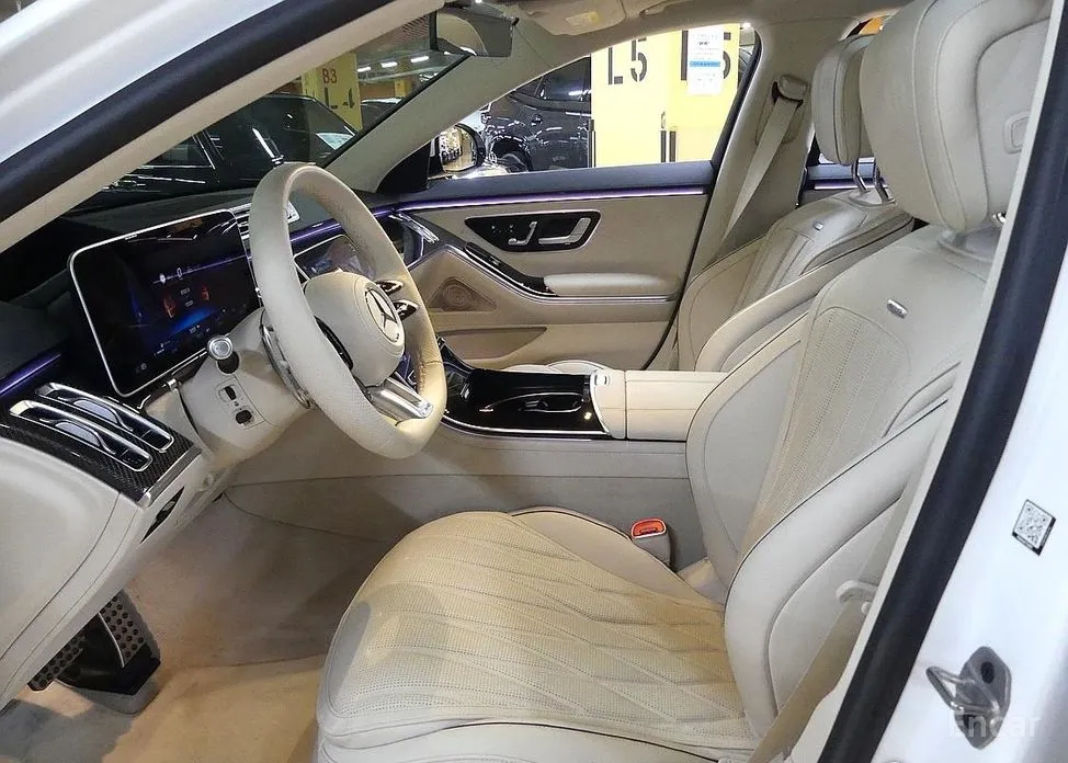 Фото 10 - Mercedes-Benz S-Class