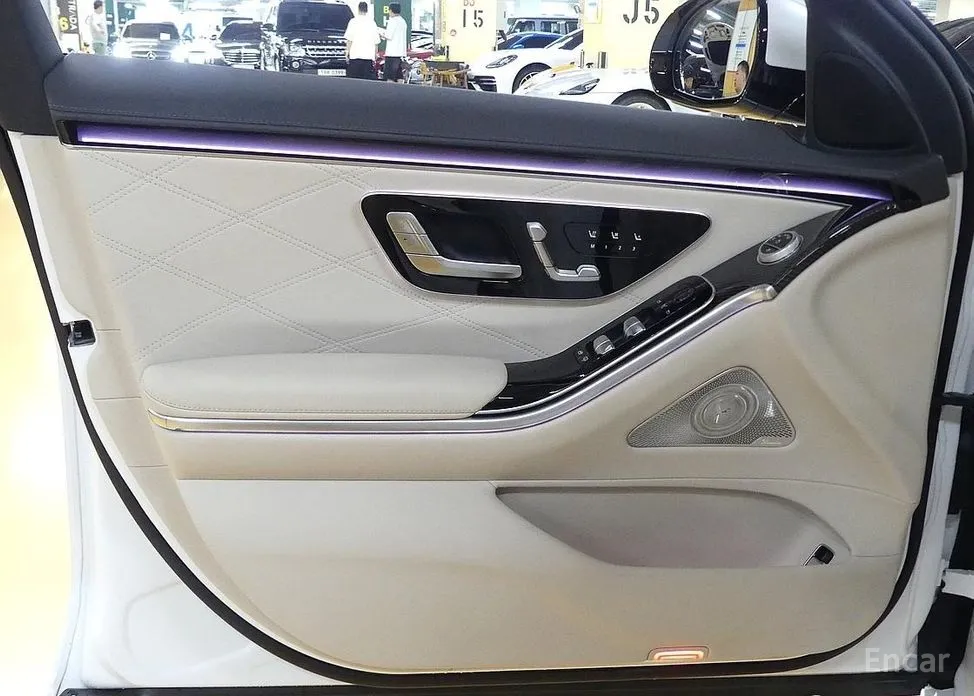 Фото 11 - Mercedes-Benz S-Class