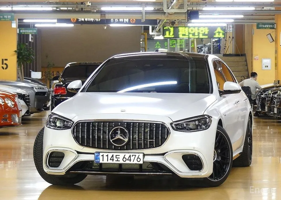 Фото 3 - Mercedes-Benz S-Class