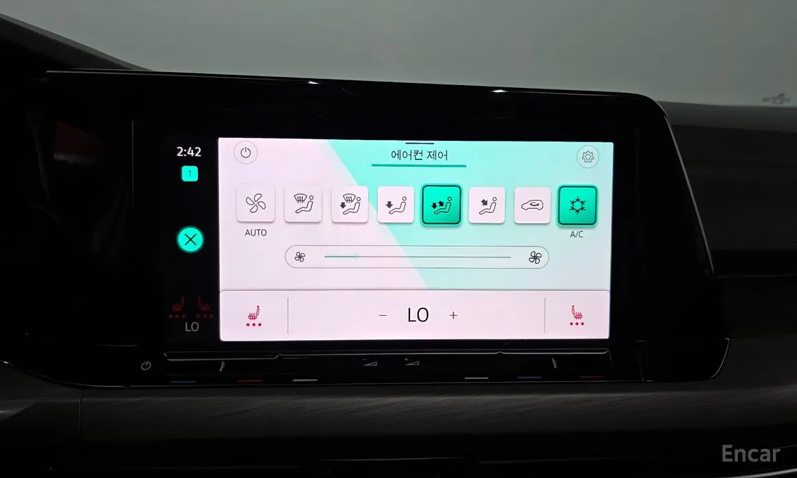 Фото 17 - Volkswagen Golf