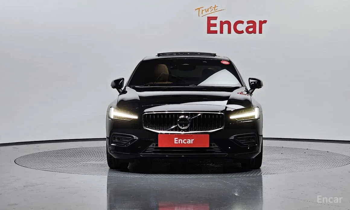 Фото 3 - Volvo S60