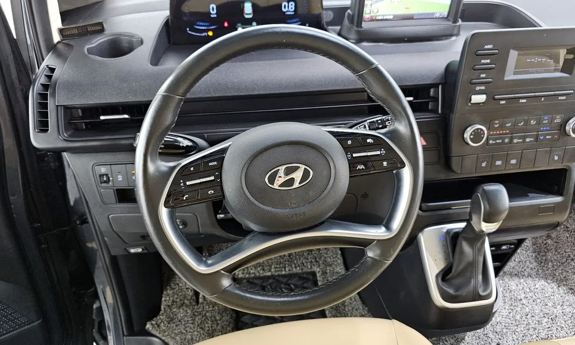 Фото 13 - Hyundai Staria