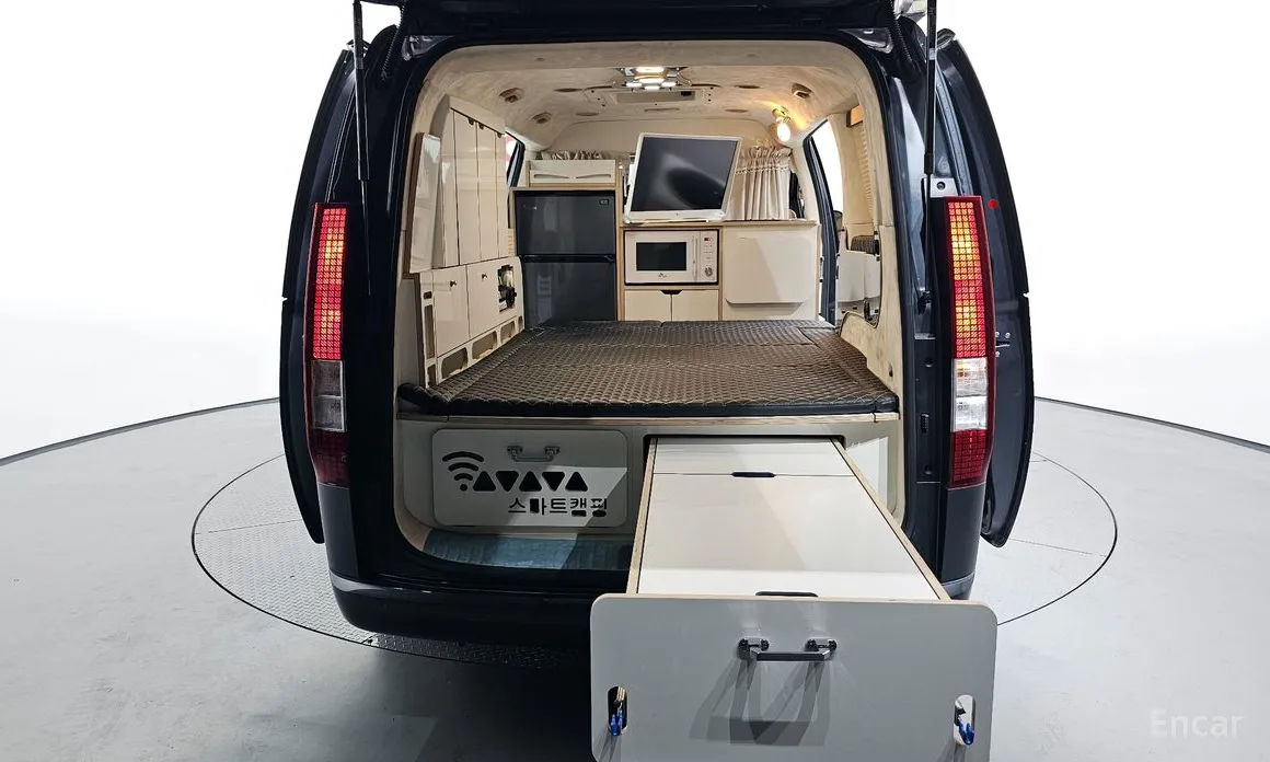 Фото 19 - Hyundai Staria