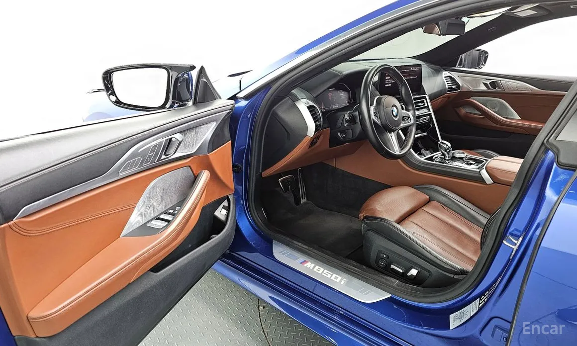 Фото 10 - BMW 8 Series