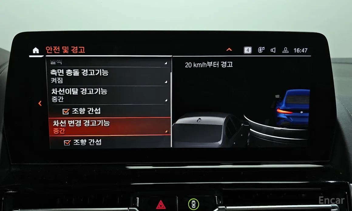 Фото 16 - BMW 8 Series