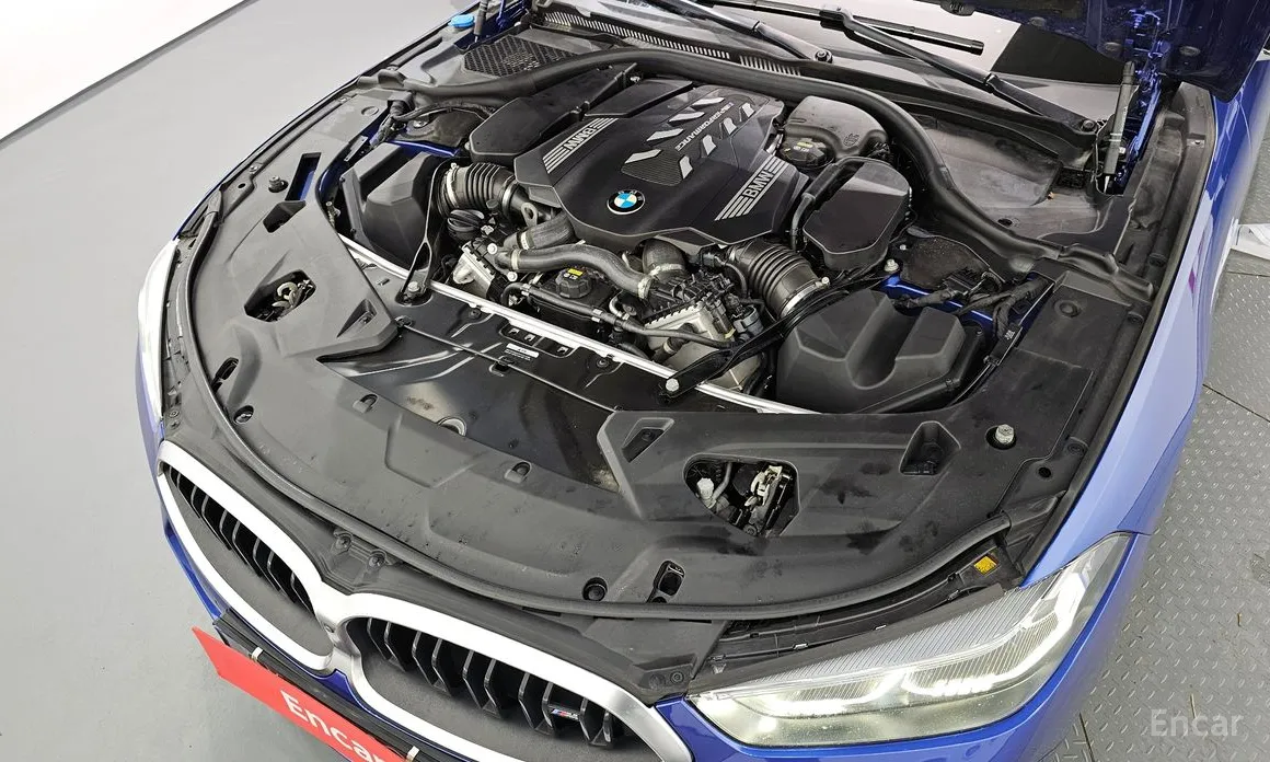 Фото 6 - BMW 8 Series