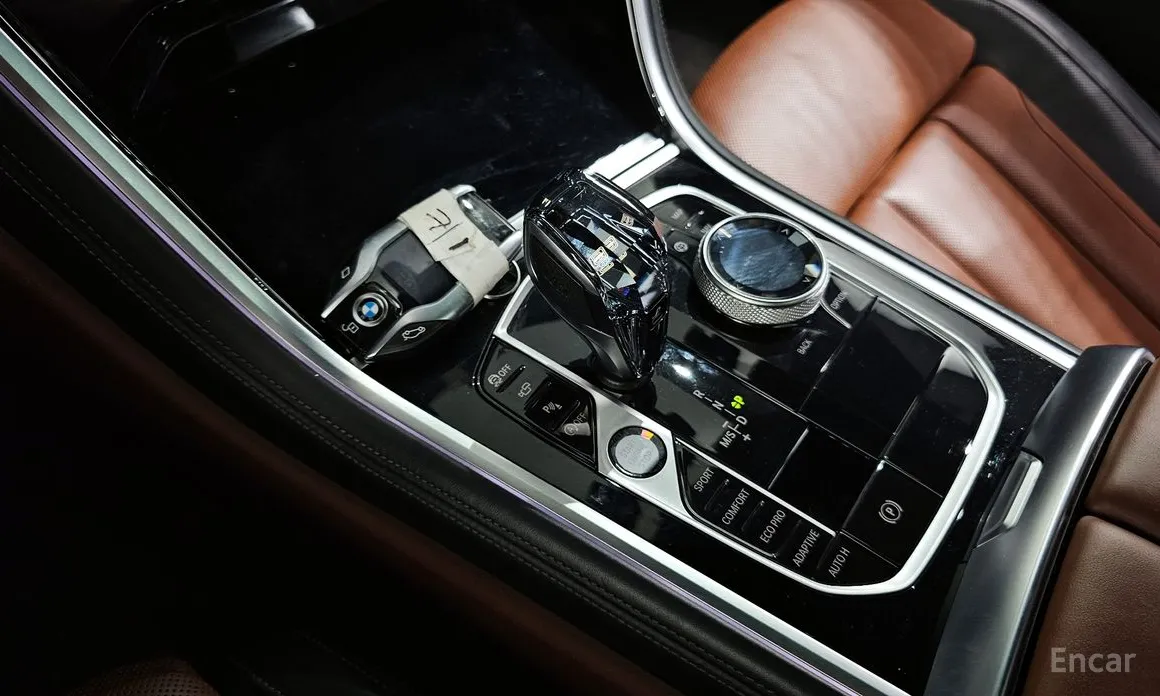 Фото 9 - BMW 8 Series