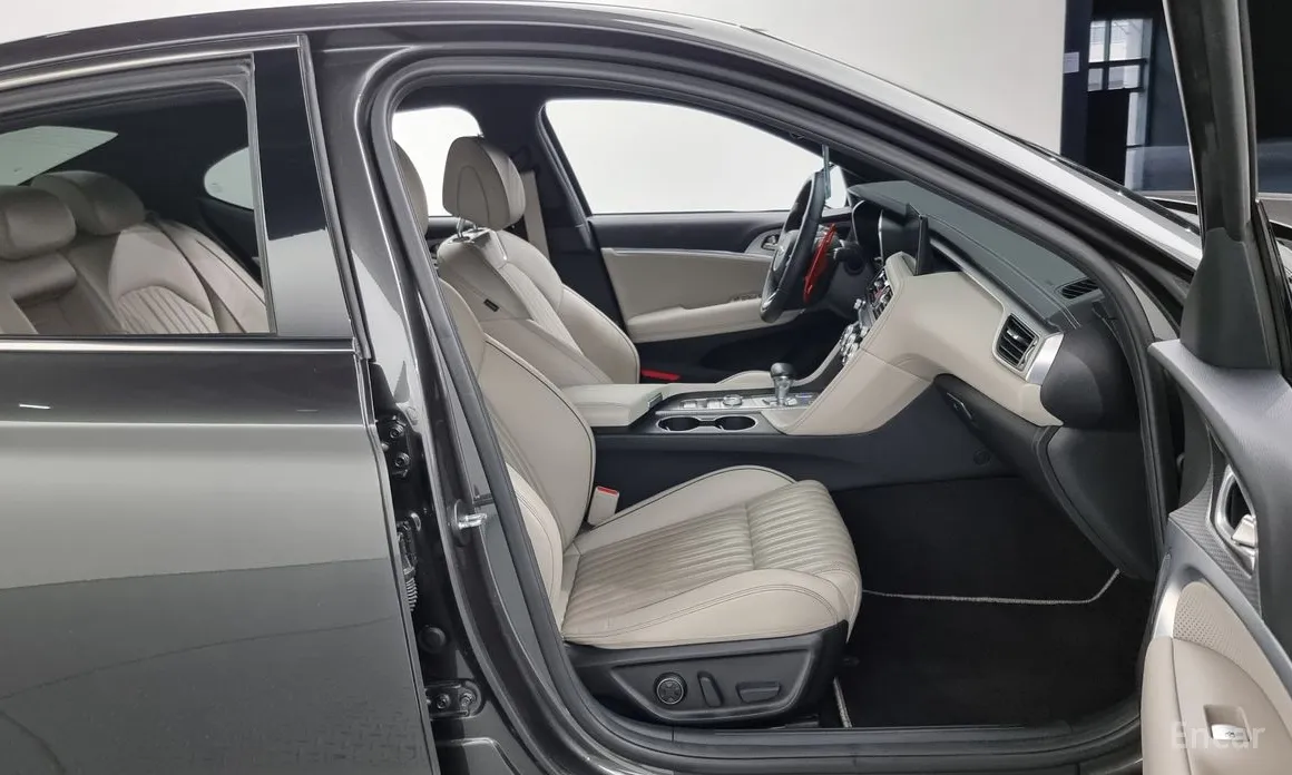Genesis G70 2020 Gasoline 2.0T 2WD