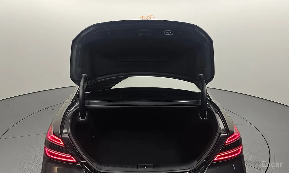 Genesis G70 2020 Gasoline 2.0T 2WD