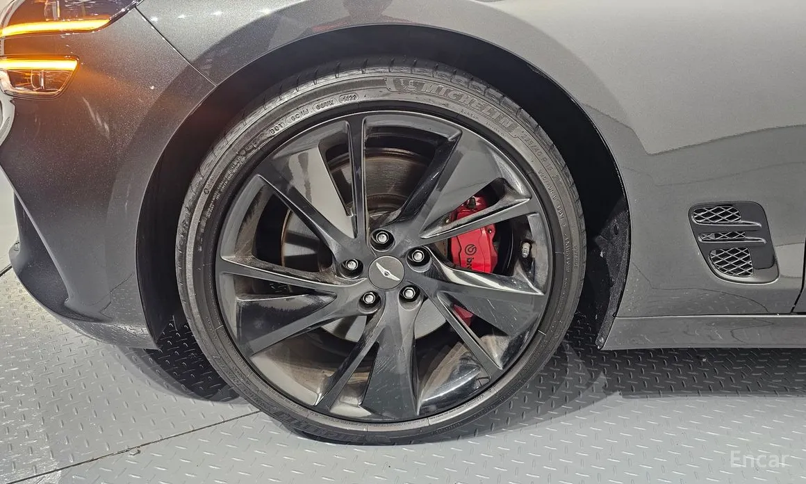 Genesis G70 2020 Gasoline 2.0T 2WD